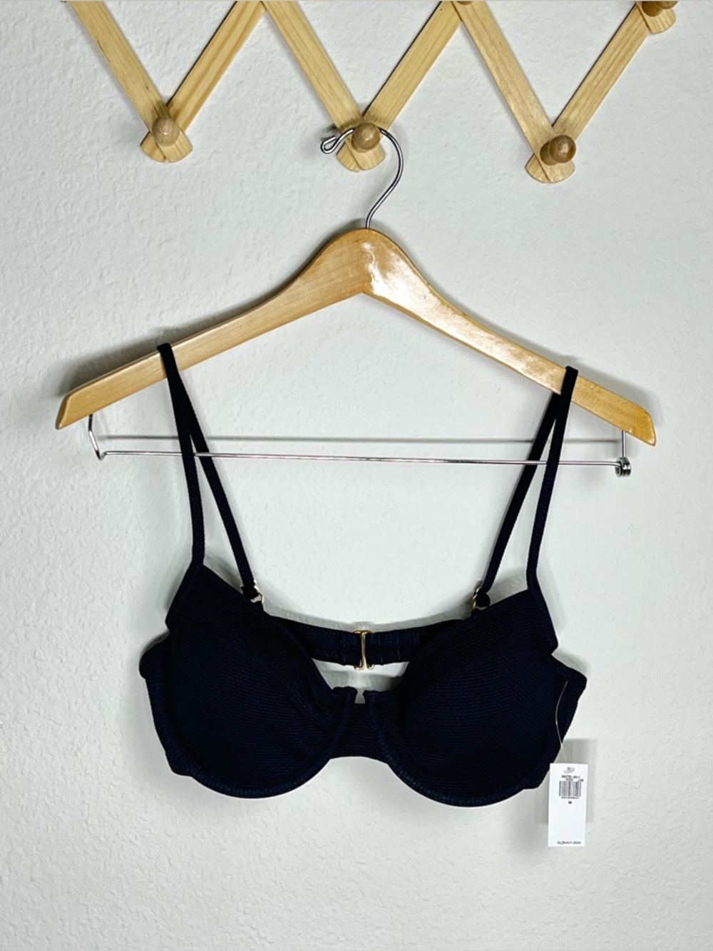 OLD NAVY • NWT balconette swim top